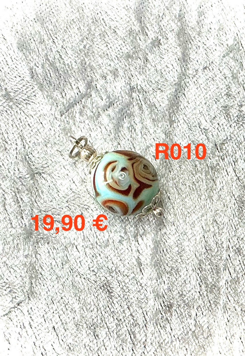 IMG_1905 Lasihelmiriipus