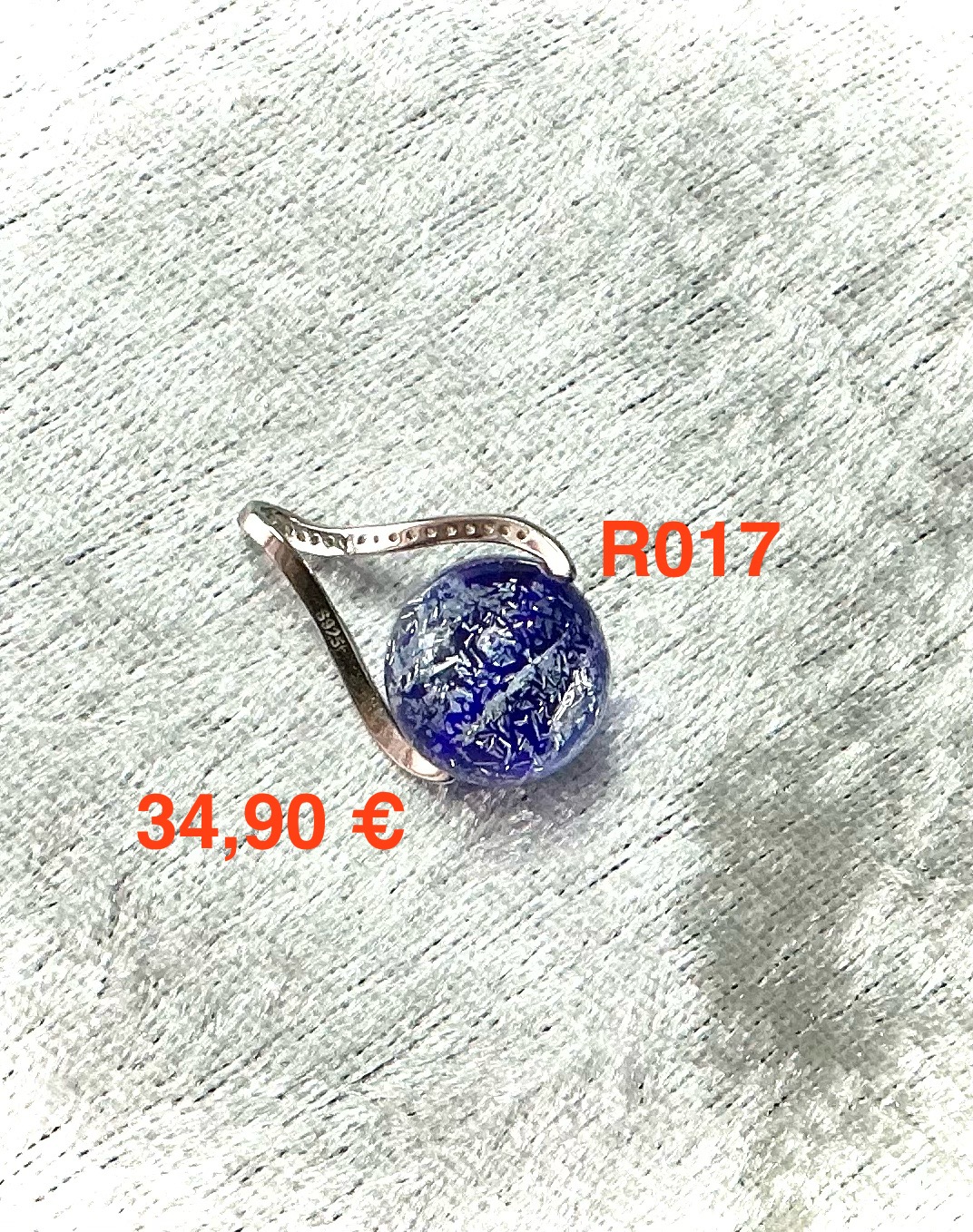 IMG_1912 Lasihelmiriipus