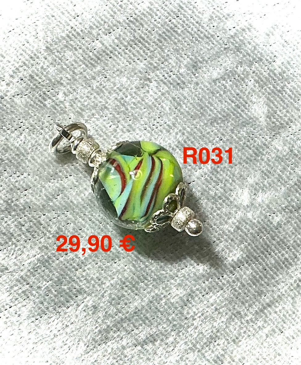 IMG_1926 Lasihelmikoru