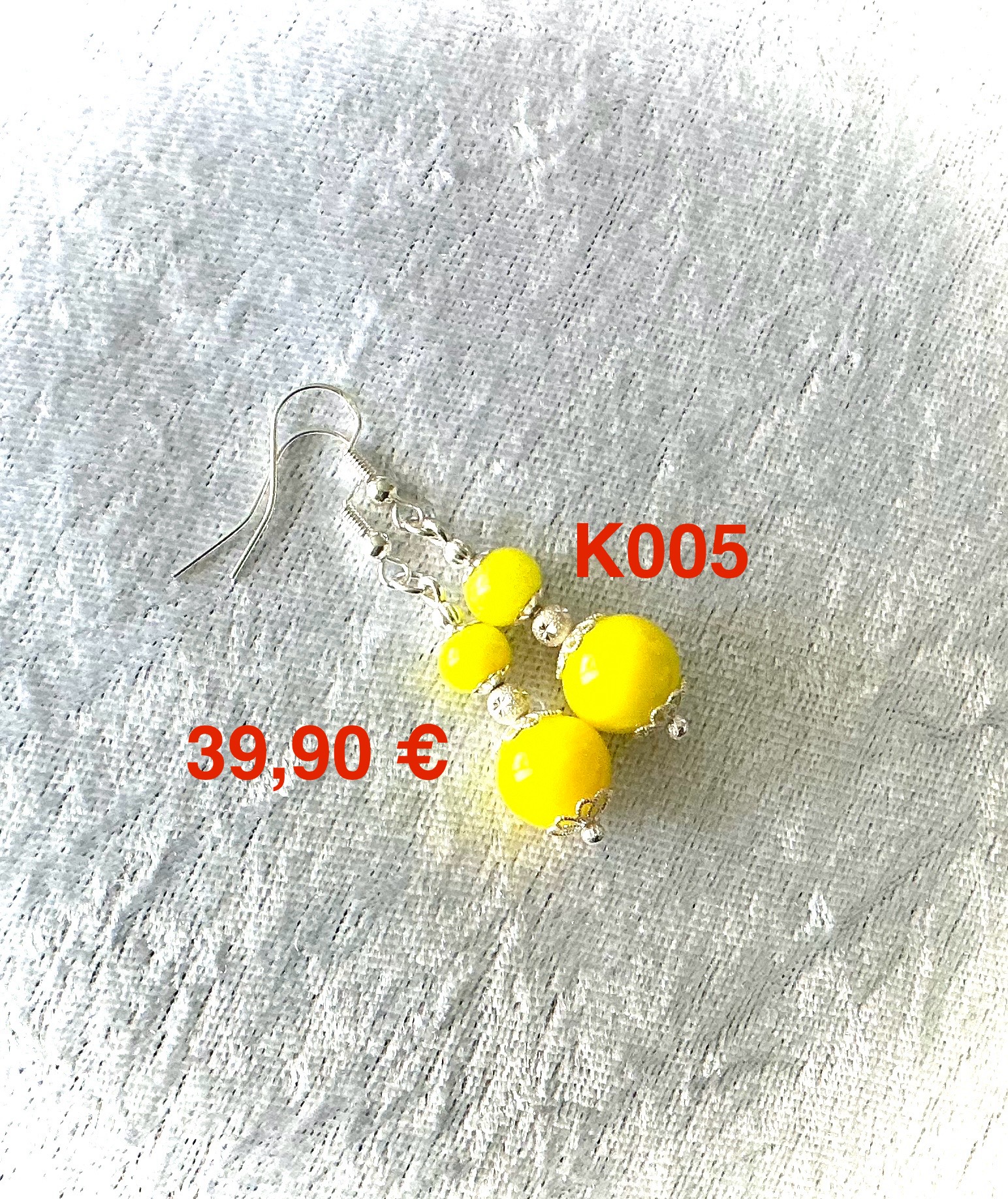 IMG_1979 Heuwerk korut loistavat kanssasi ja tekevät sinusta entistä kauniimman. Upeat ja ainutlaatuiset lasihelmikorut