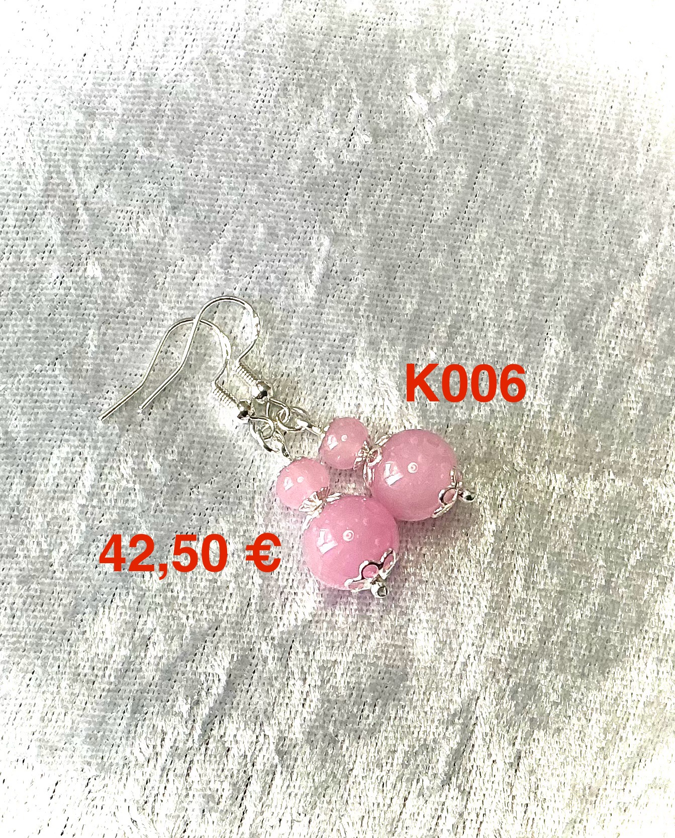 IMG_1980 Heuwerk korut loistavat kanssasi ja tekevät sinusta entistä kauniimman. Upeat ja ainutlaatuiset lasihelmikorut