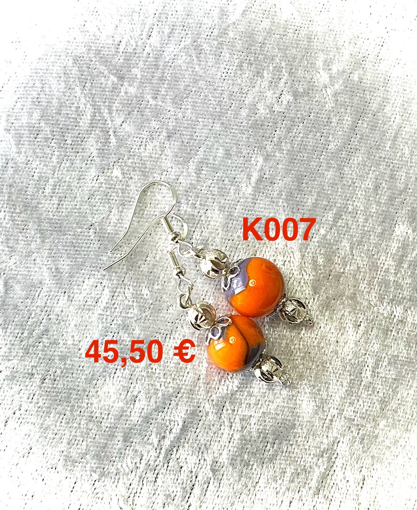 IMG_1981 Heuwerk korut loistavat kanssasi ja tekevät sinusta entistä kauniimman. Upeat ja ainutlaatuiset lasihelmikorut